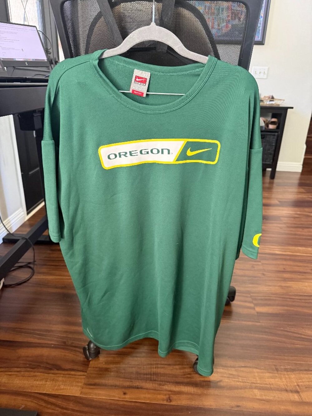 Nike Oregon Ducks Mens Dryfit Tshirt XL